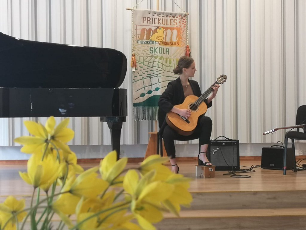 skolas beigšanas eksāmenu diena (9)_1024x768