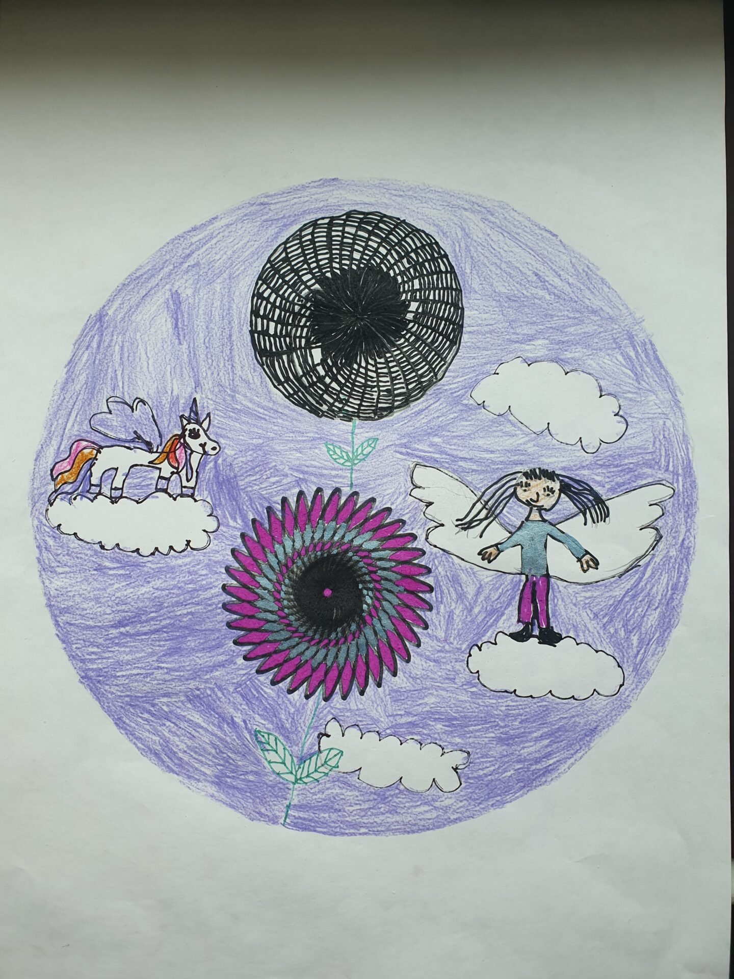 J.Soikāna Ludzas mākslas skola, Madara Čerņavska, 7 gadi, Starp divām saulēm. Sk. Iveta Ladusāne