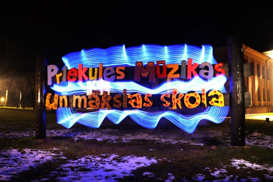 Radošie eksperimenti Mediju pamatu stundās